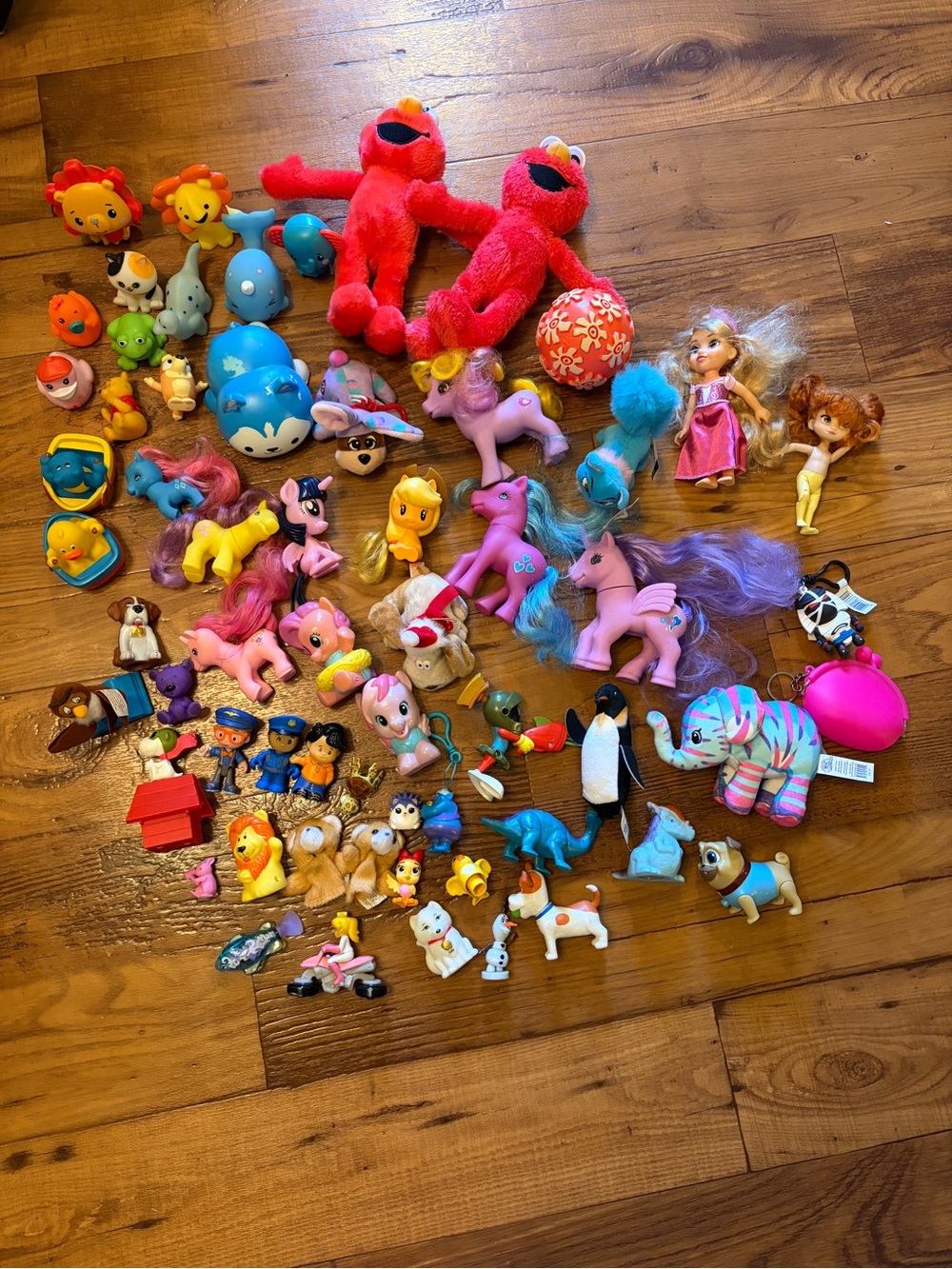 Bundle Of 60 Small Mix Of Collectible Toys Too Many To List! Reseller Bundle